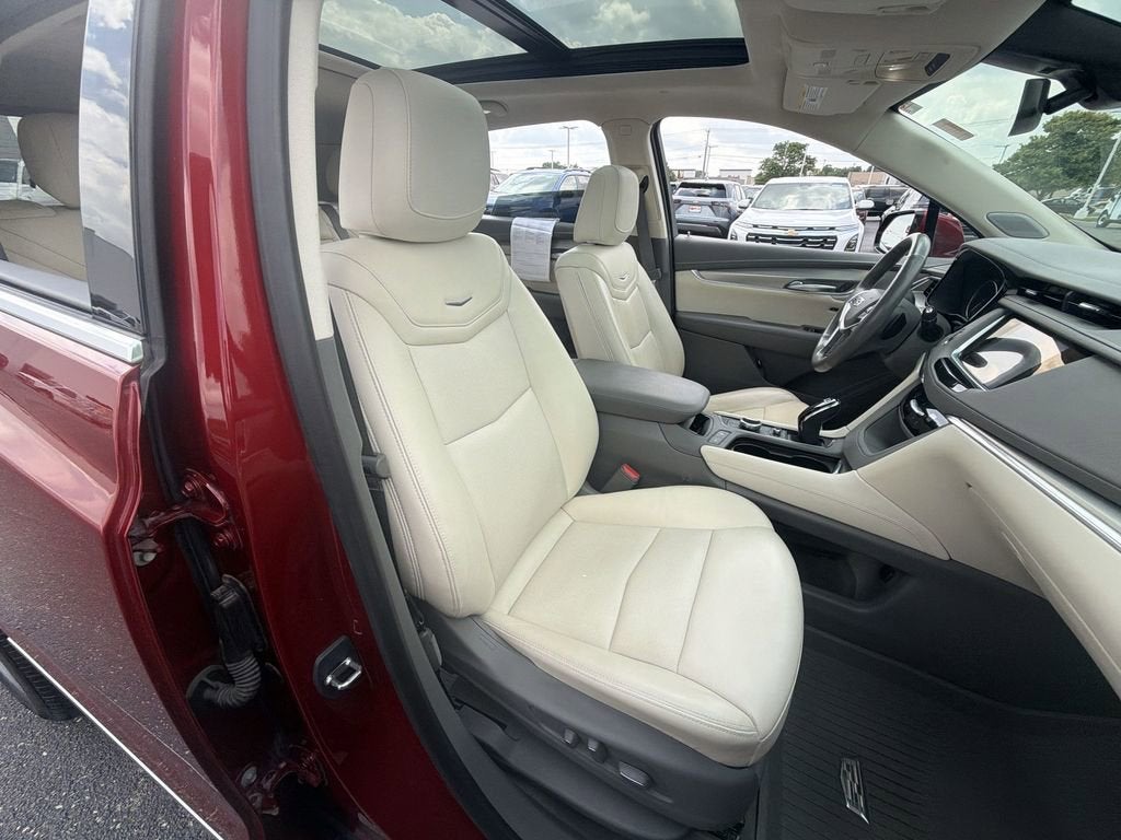 2023 Cadillac XT5 AWD Premium Luxury