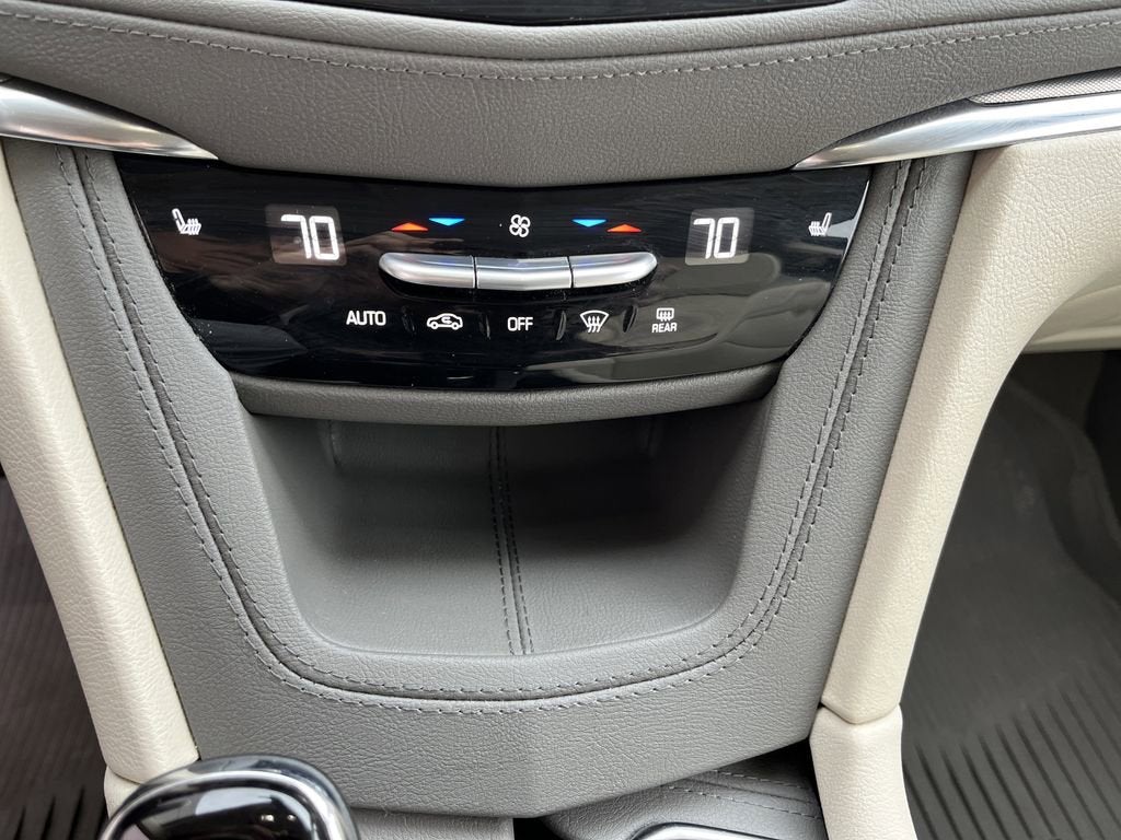 2023 Cadillac XT5 AWD Premium Luxury