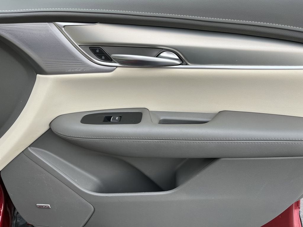 2023 Cadillac XT5 AWD Premium Luxury