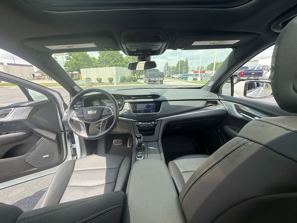 2023 Cadillac XT5 AWD Sport