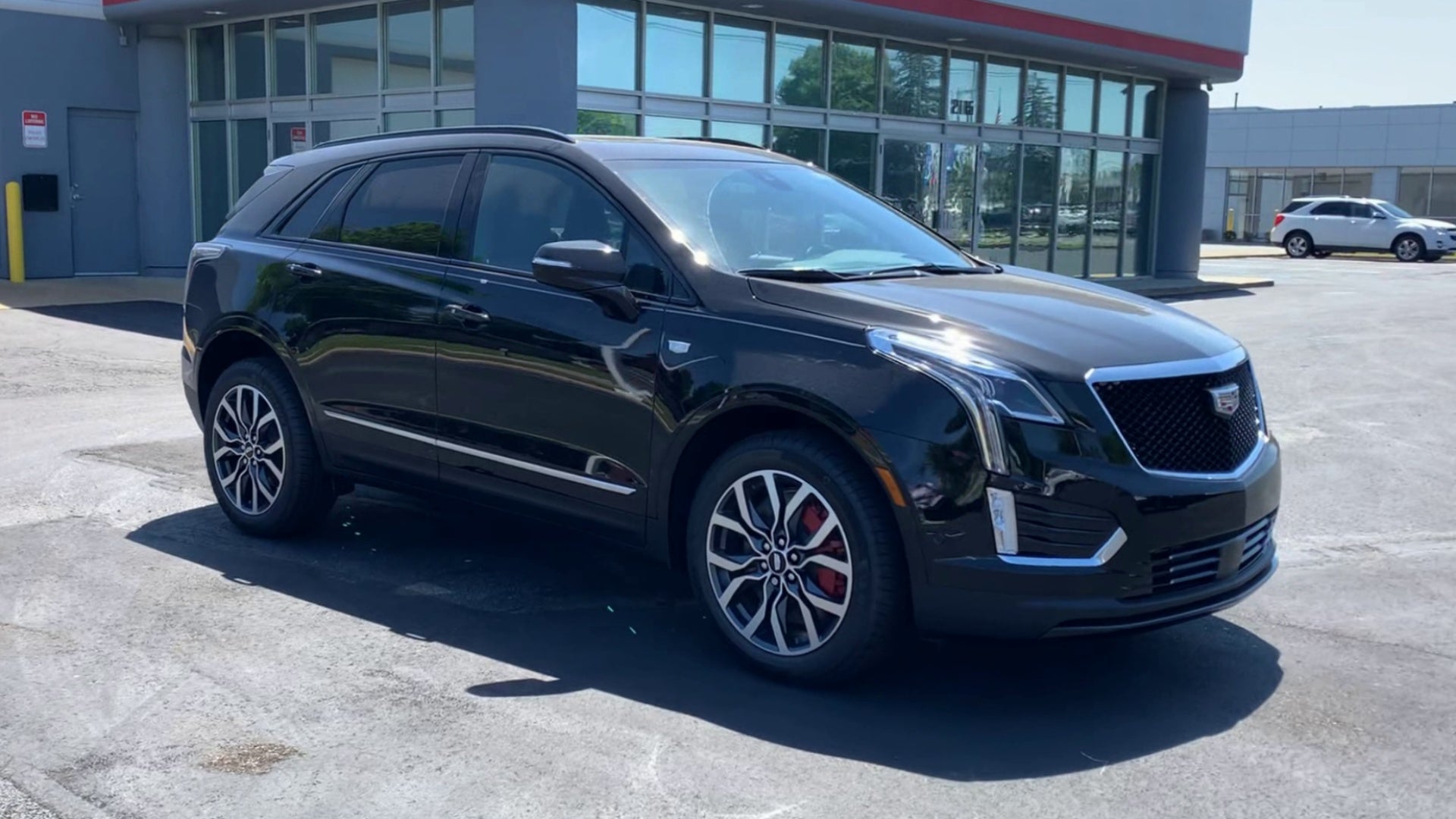 2024 Cadillac XT5 4DR AWD SPORT