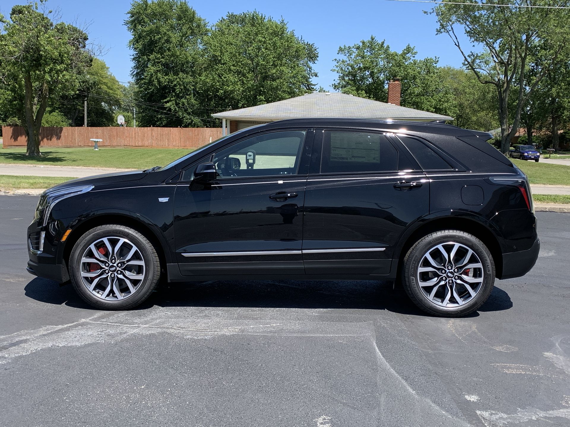 2024 Cadillac XT5 4DR AWD SPORT