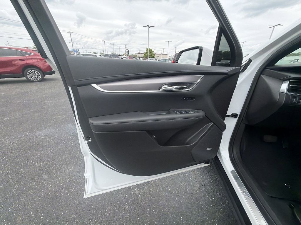 2023 Cadillac XT6 AWD Luxury