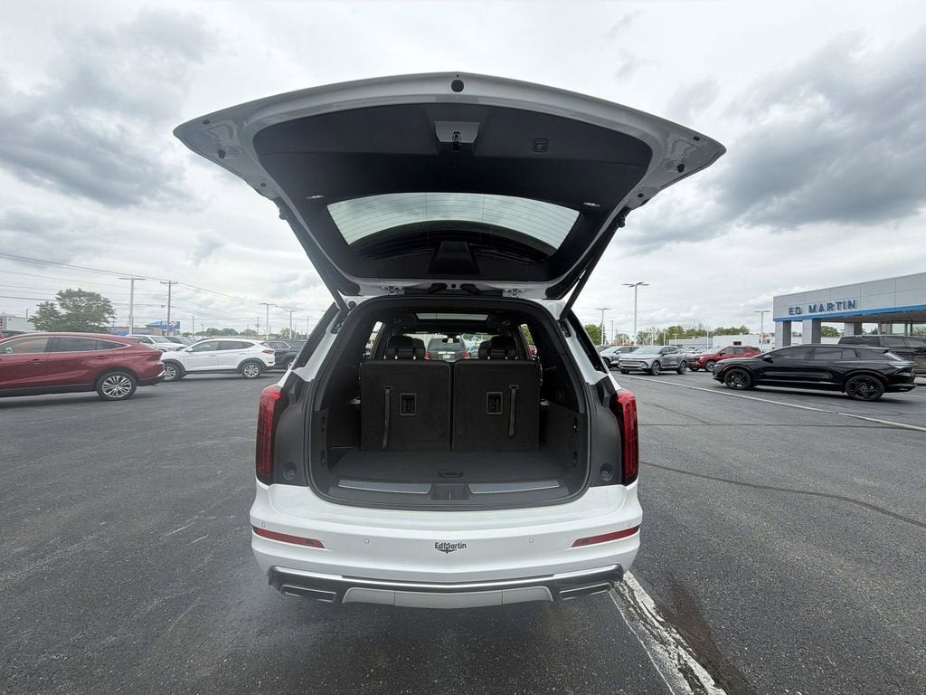2023 Cadillac XT6 AWD Luxury