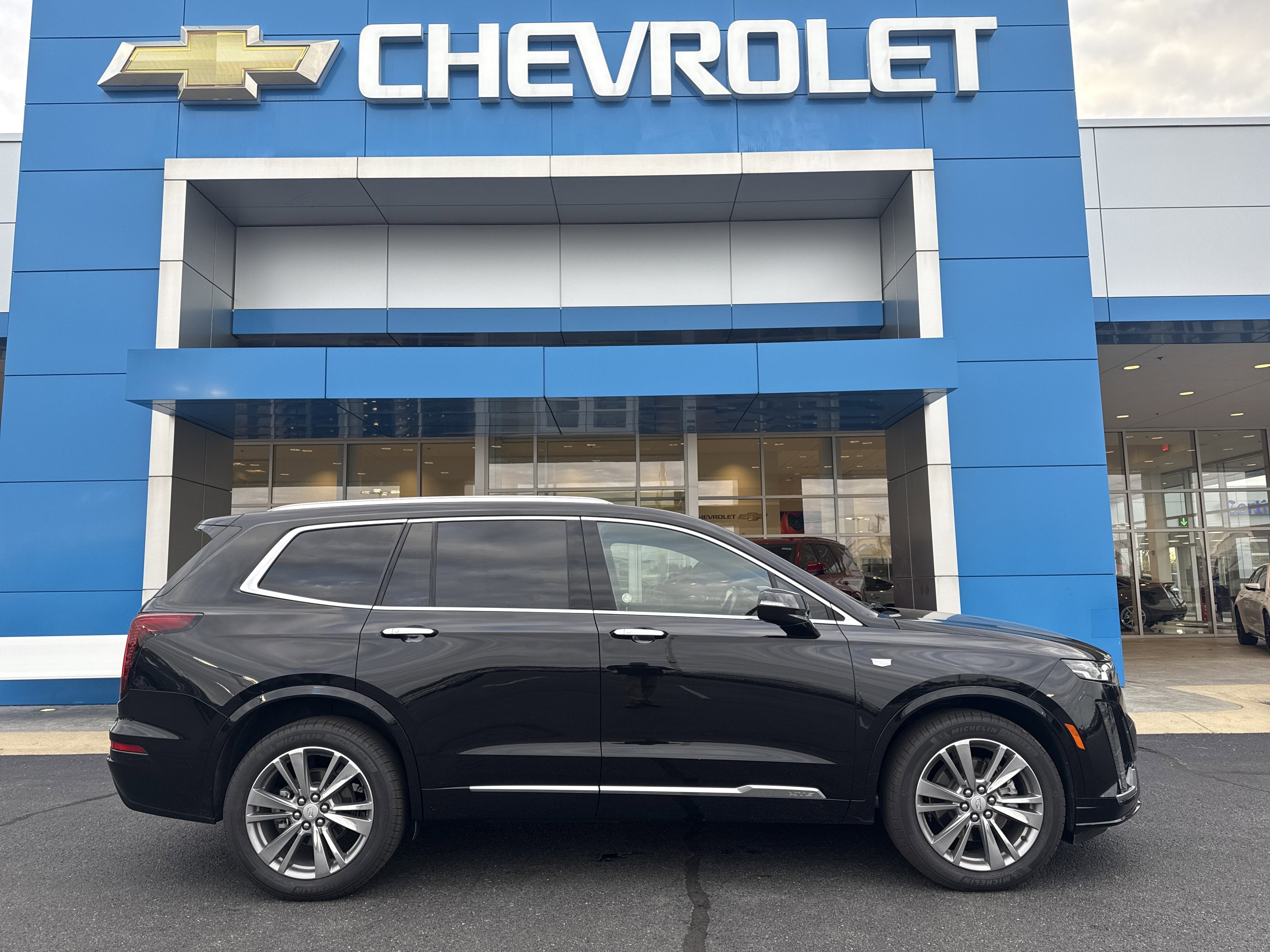 2025 Cadillac XT6 AWD Premium Luxury
