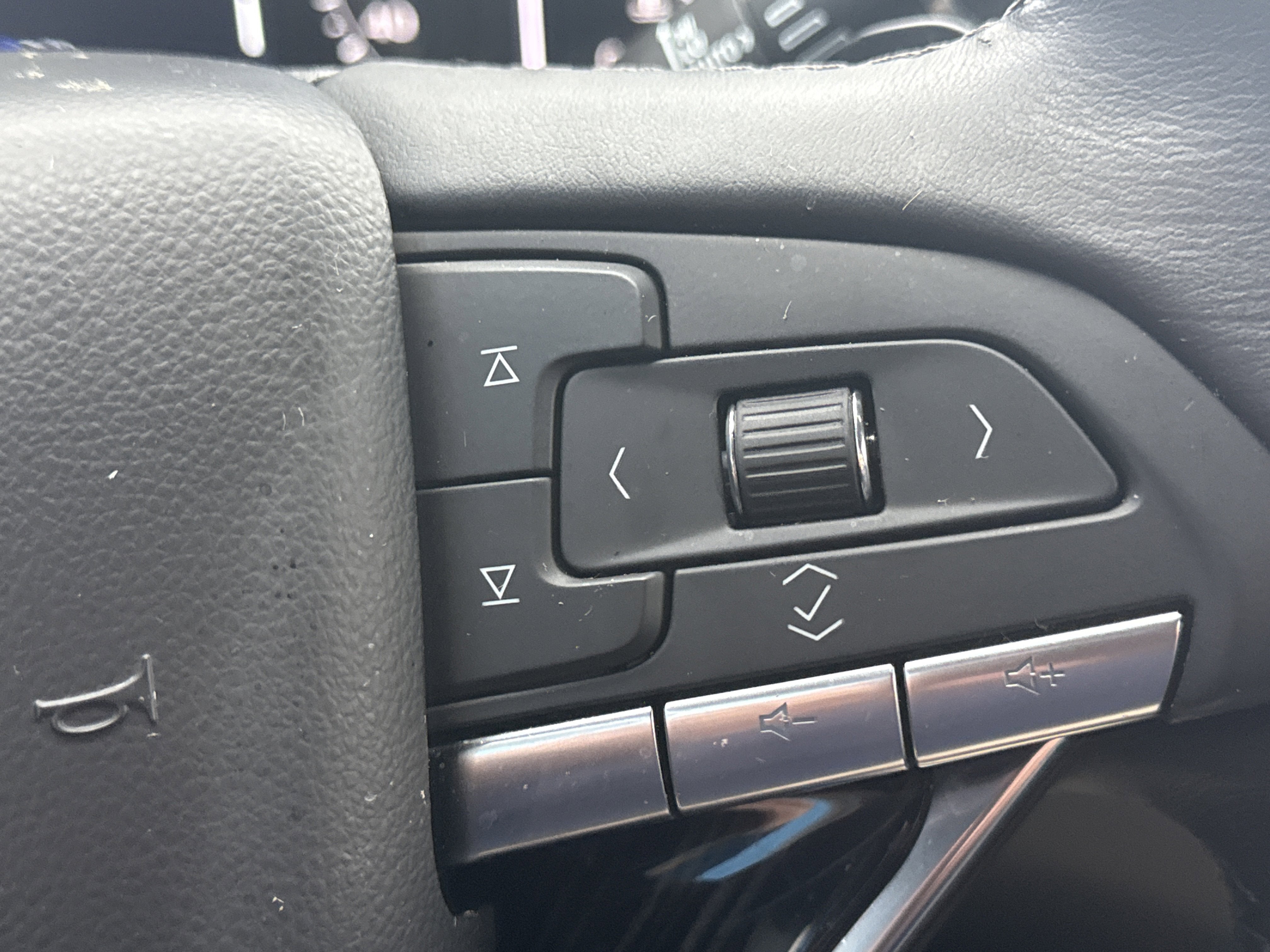 2025 Cadillac XT6 AWD Premium Luxury