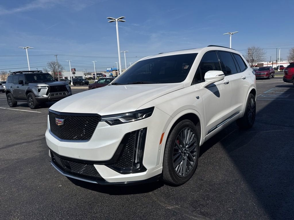 2025 Cadillac XT6 AWD Sport