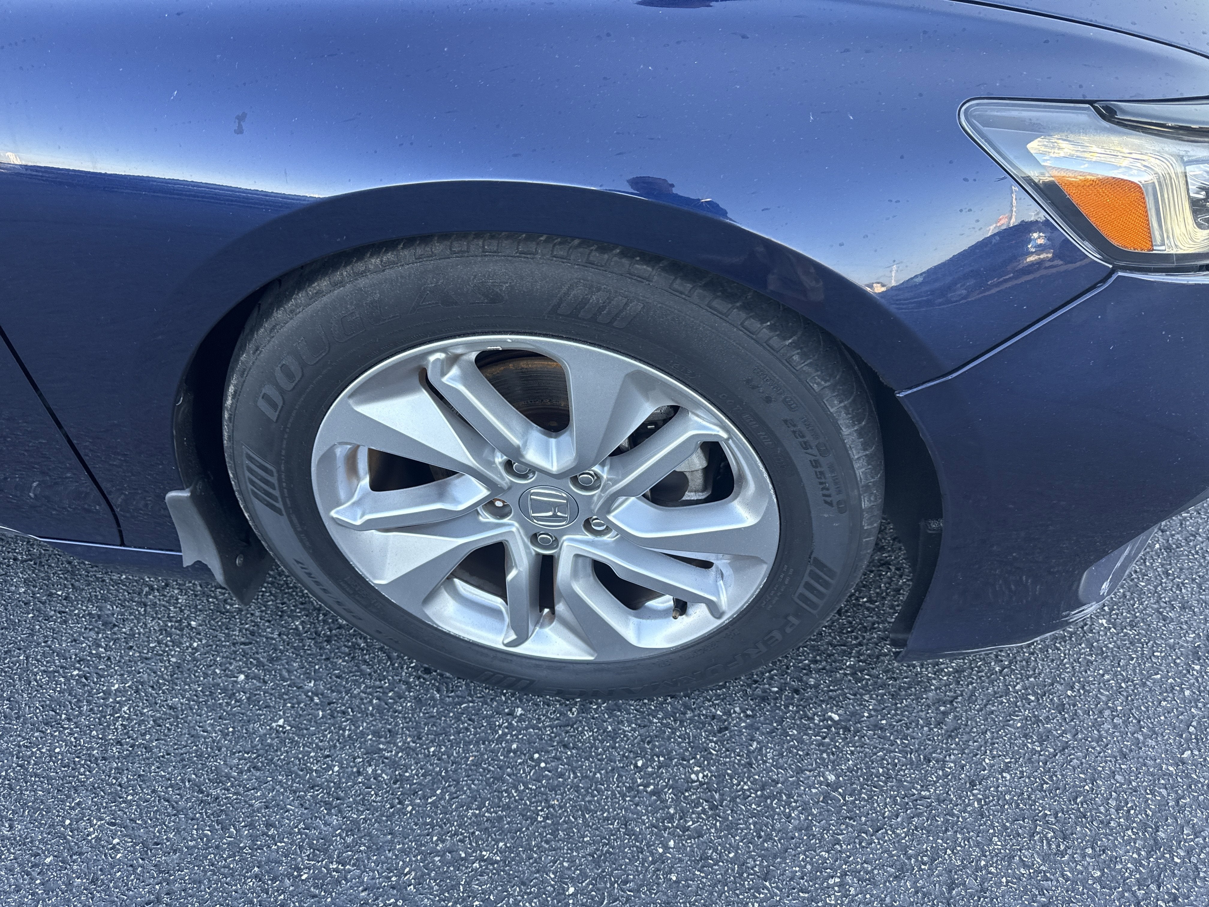 2019 Honda Accord Sedan LX 1.5T