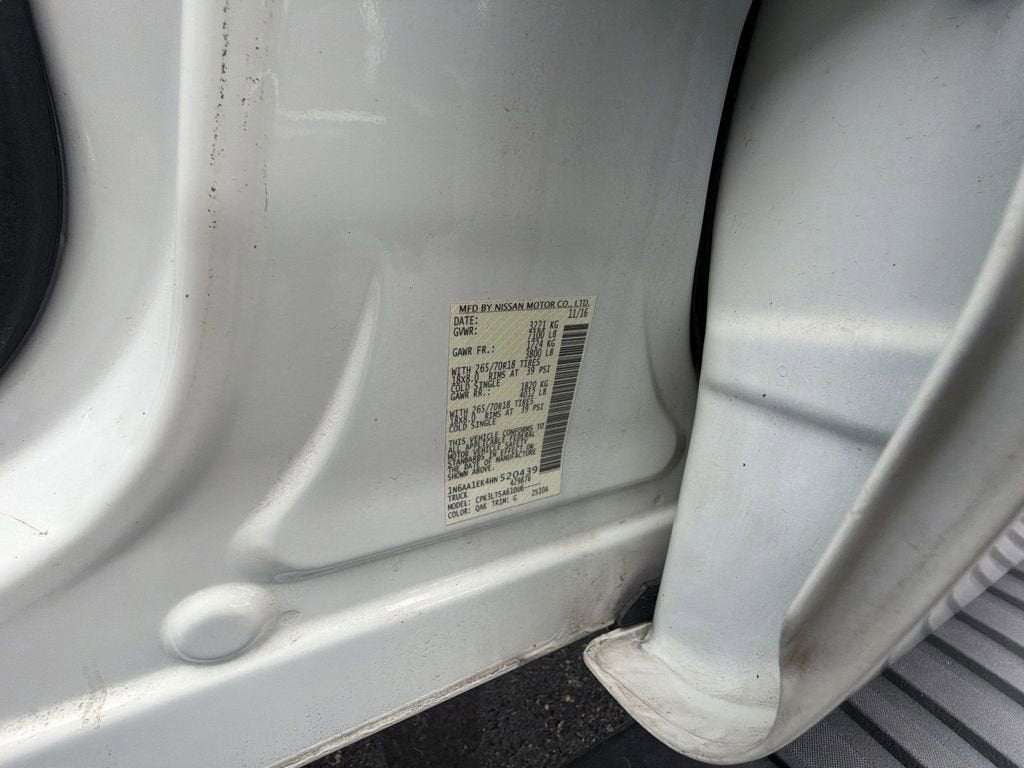 2017 Nissan Titan SV