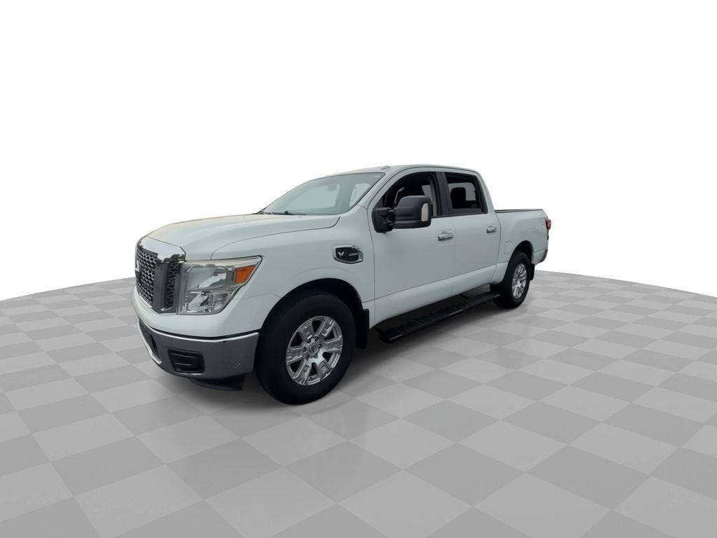 2017 Nissan Titan SV