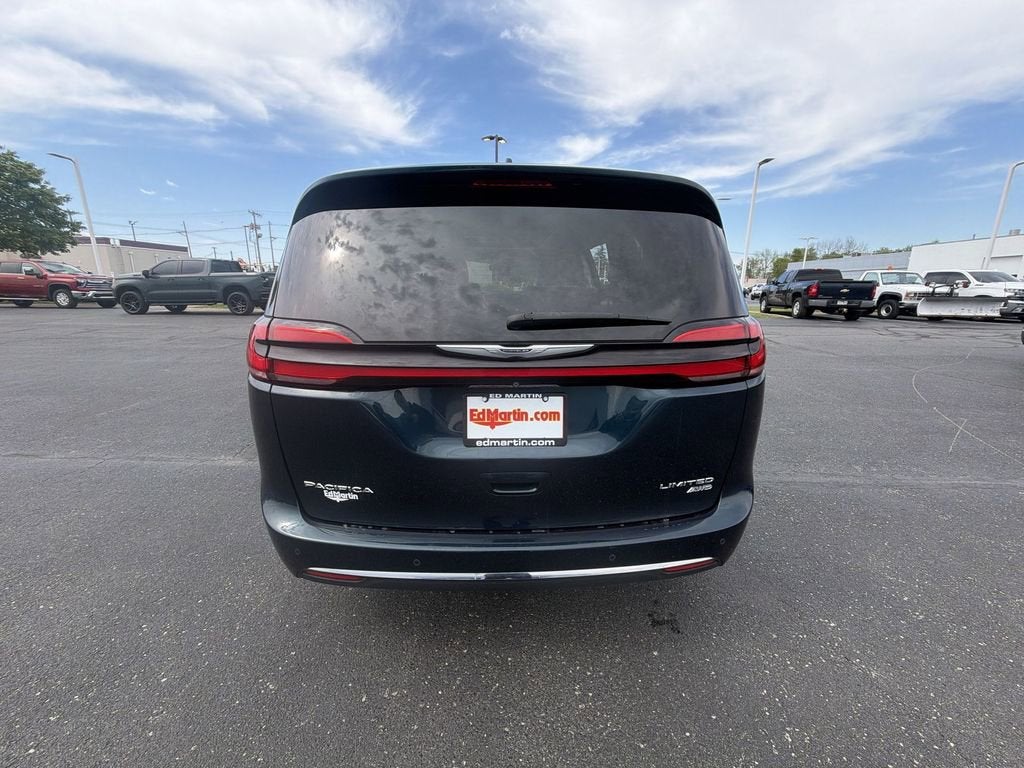 2022 Chrysler Pacifica Limited