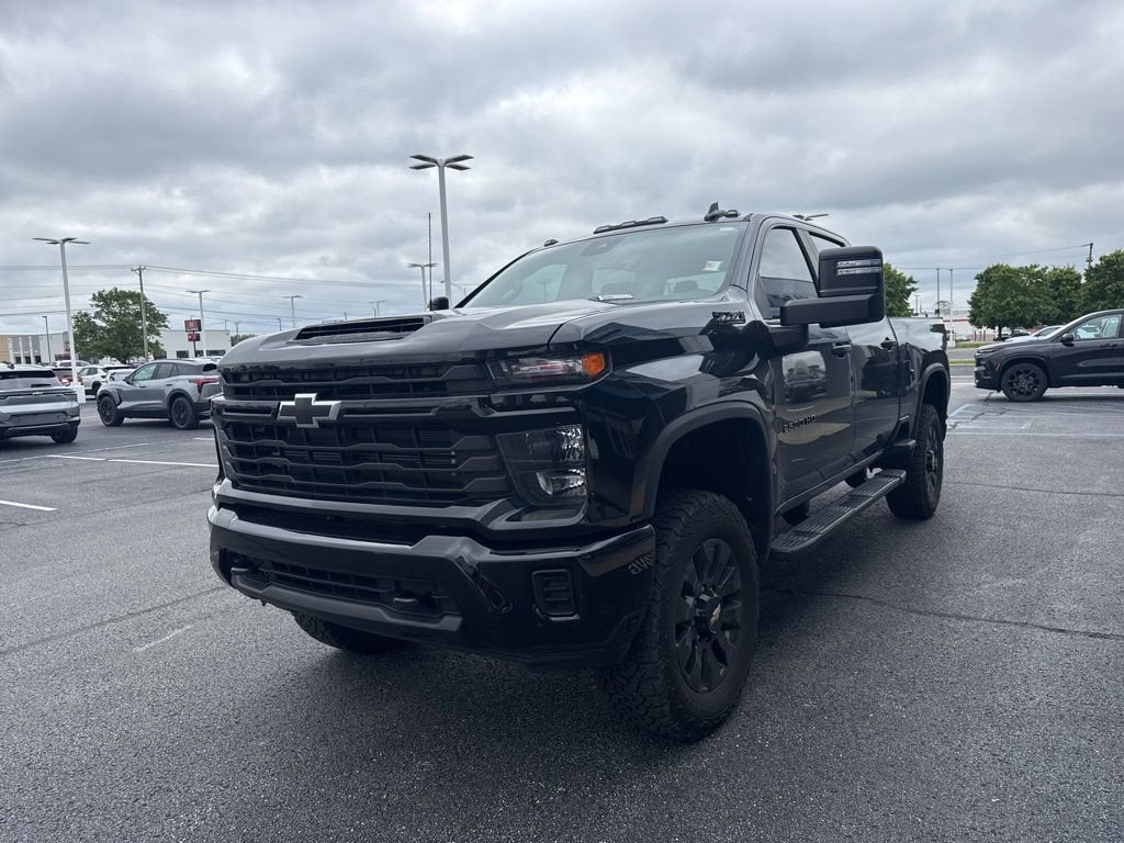 2024 Chevrolet Silverado 2500HD Custom