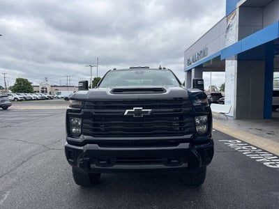 2024 Chevrolet Silverado 2500HD Custom