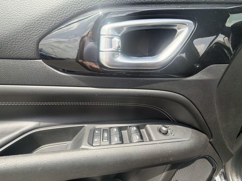 2023 Jeep Compass Altitude