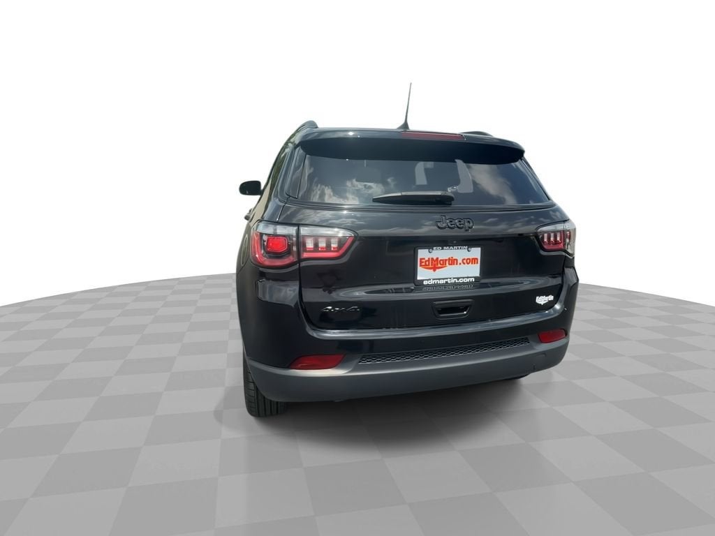 2023 Jeep Compass Altitude