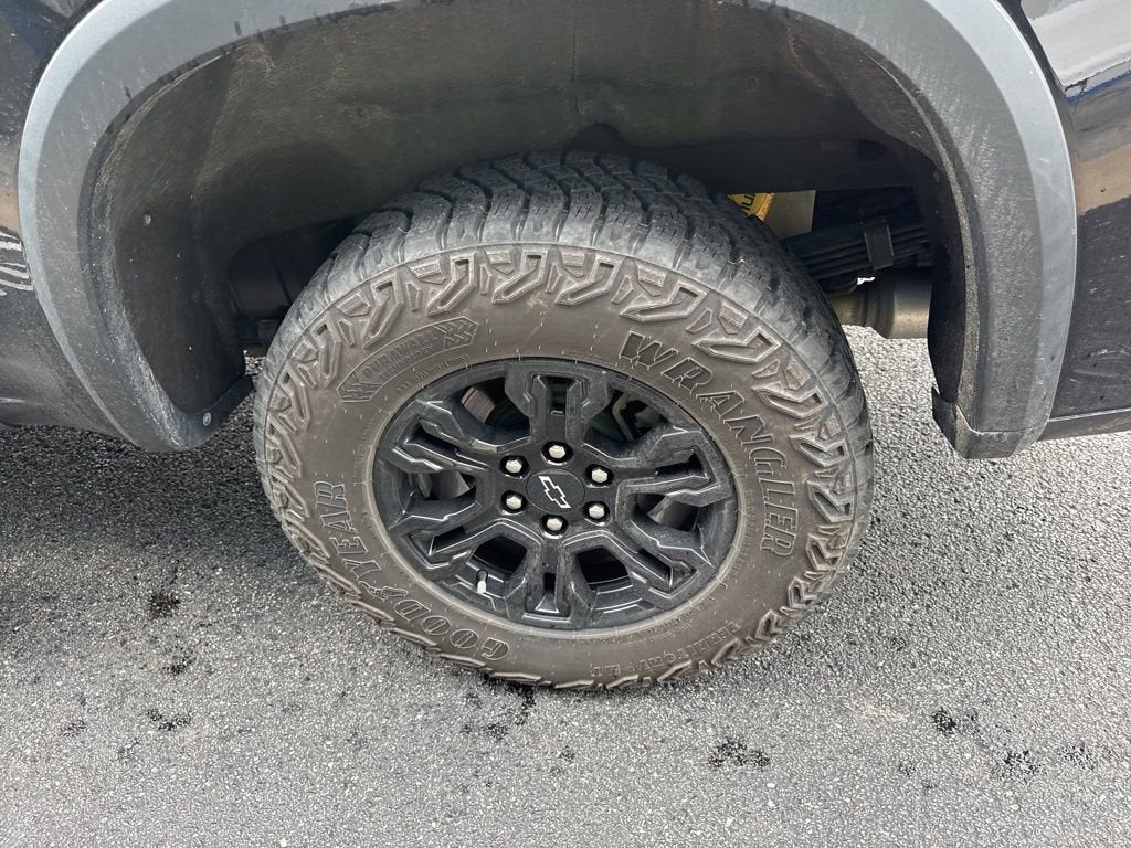 2023 Chevrolet Silverado 1500 ZR2