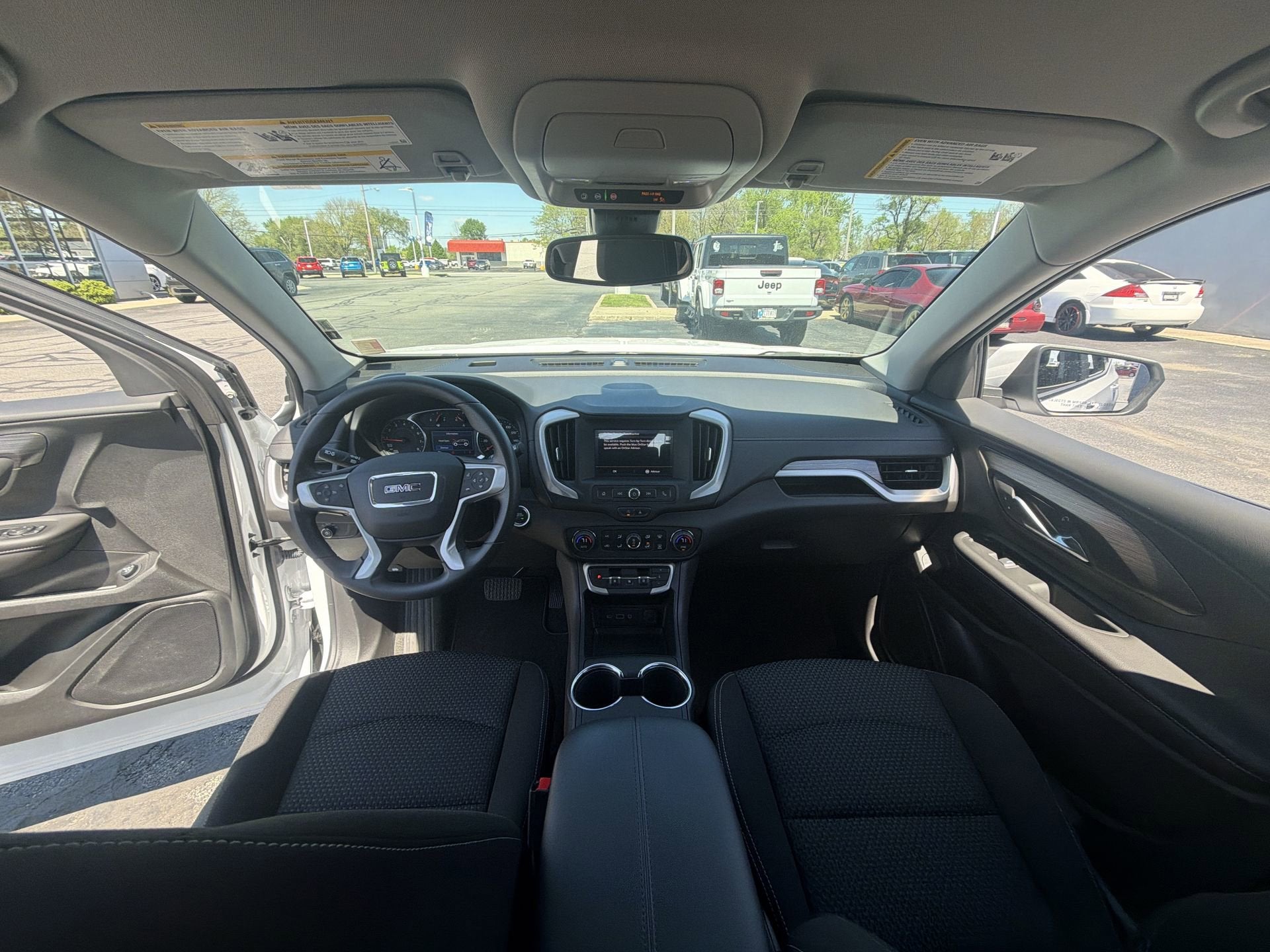 2024 GMC Terrain SLE