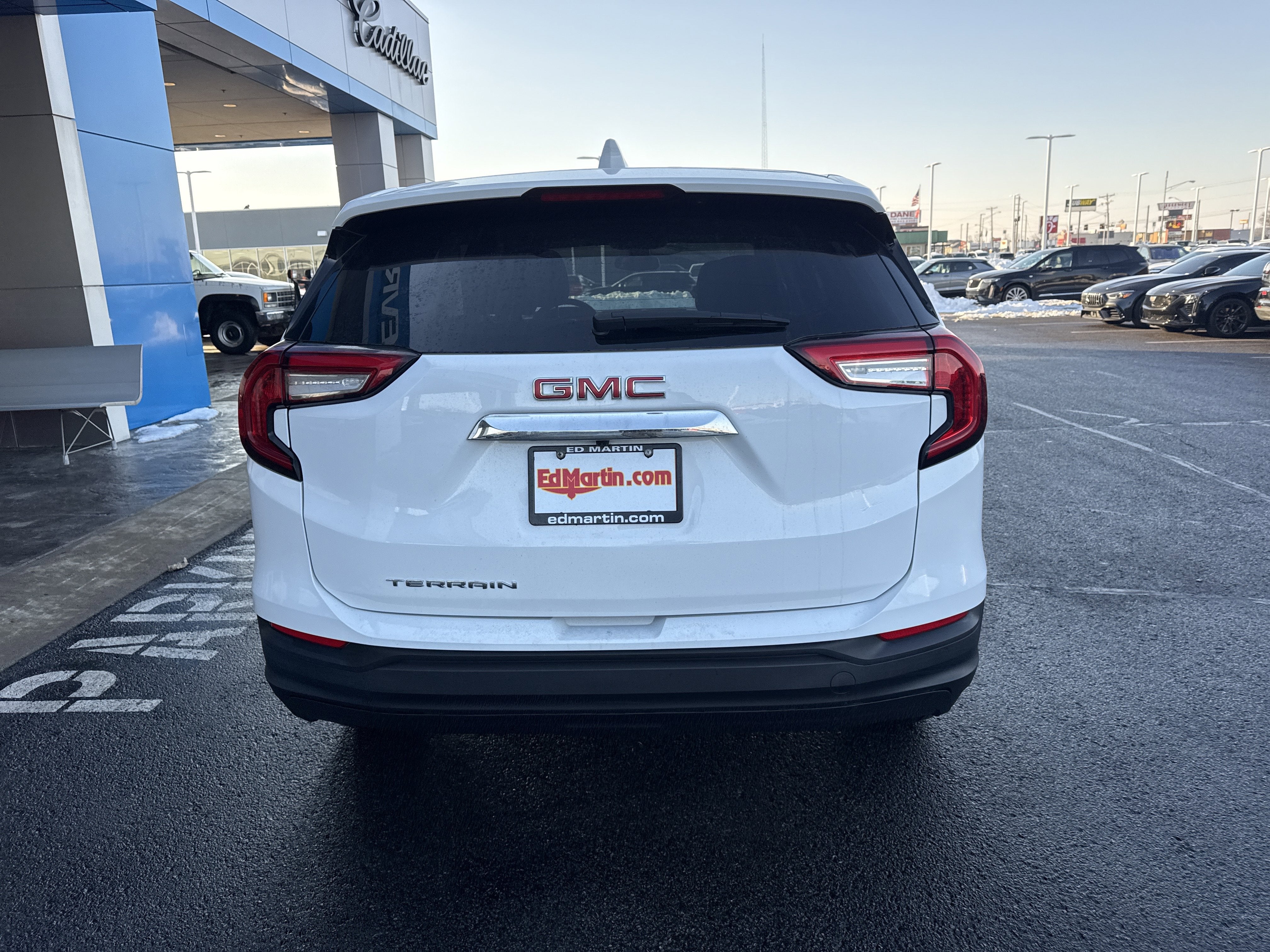 2022 GMC Terrain SLE - Photo 15