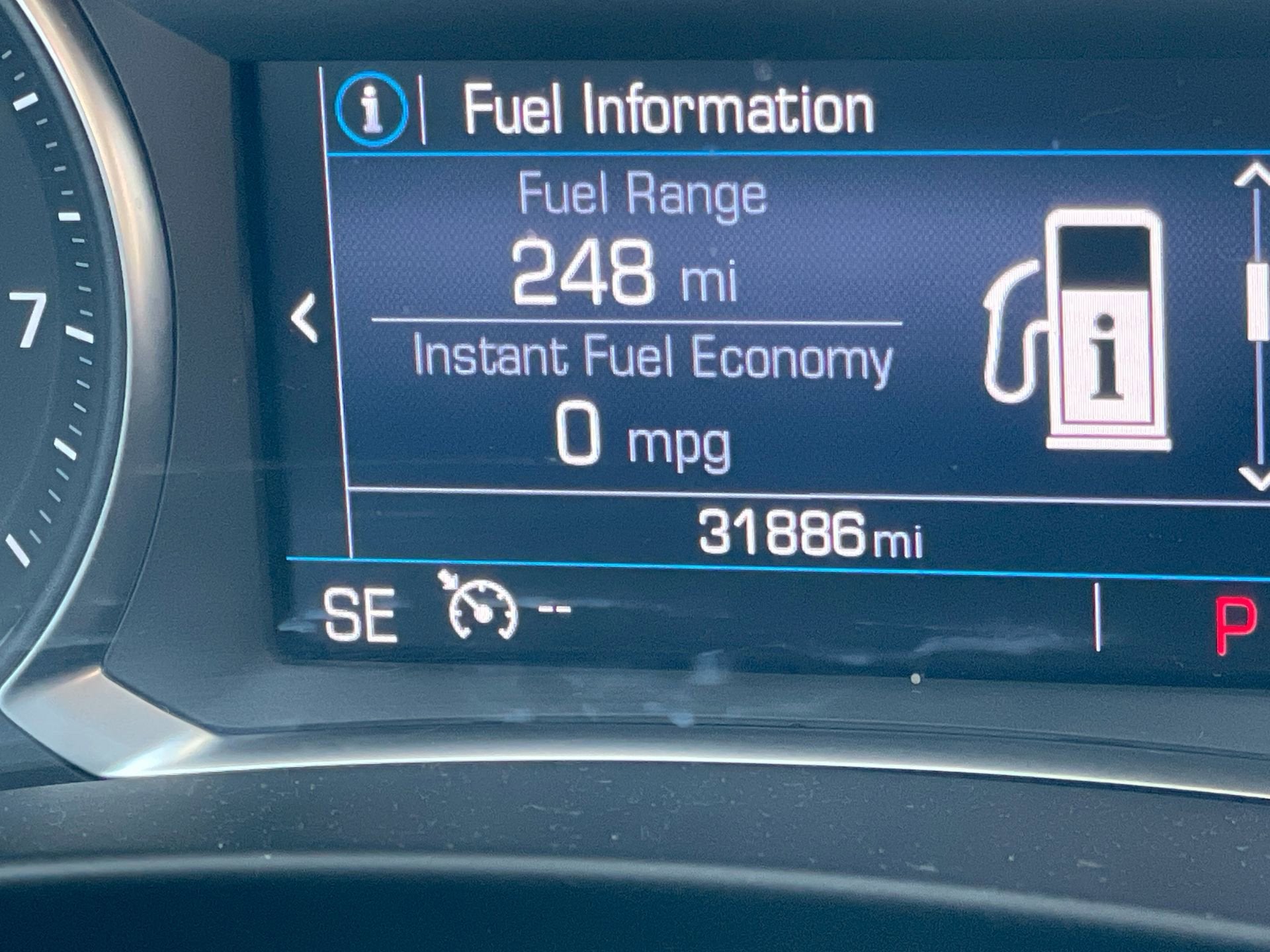 2022 GMC Terrain SLE - Photo 24