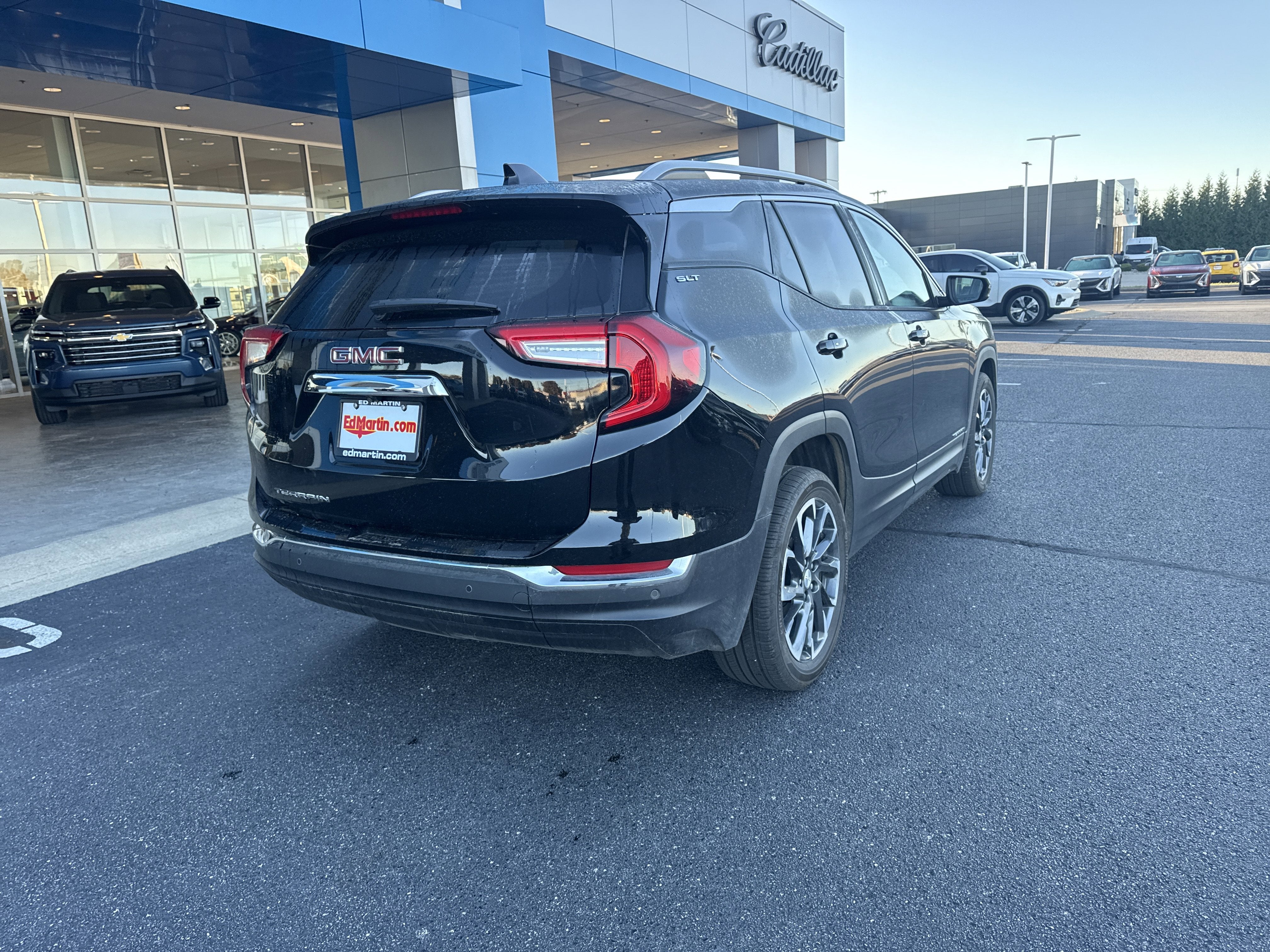 2024 GMC Terrain SLT