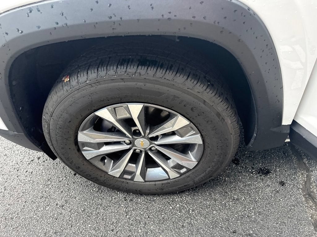2026 Chevrolet Equinox FWD LT