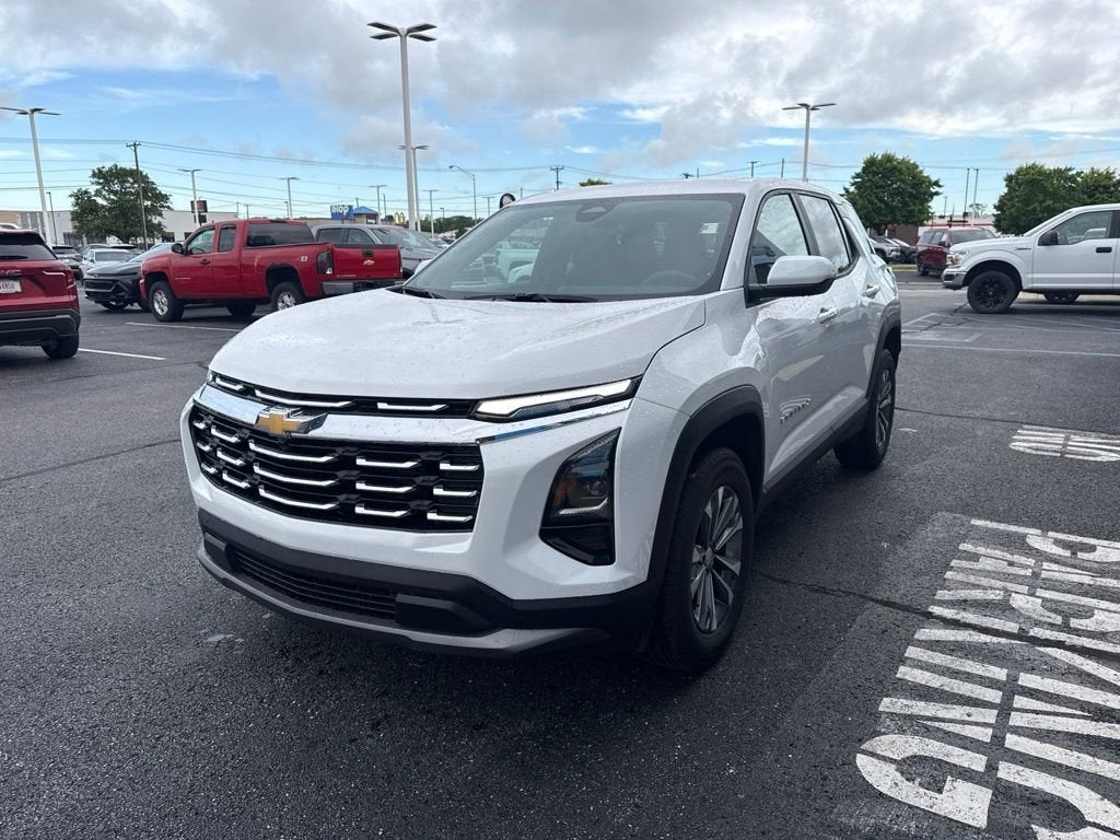 2026 Chevrolet Equinox FWD LT