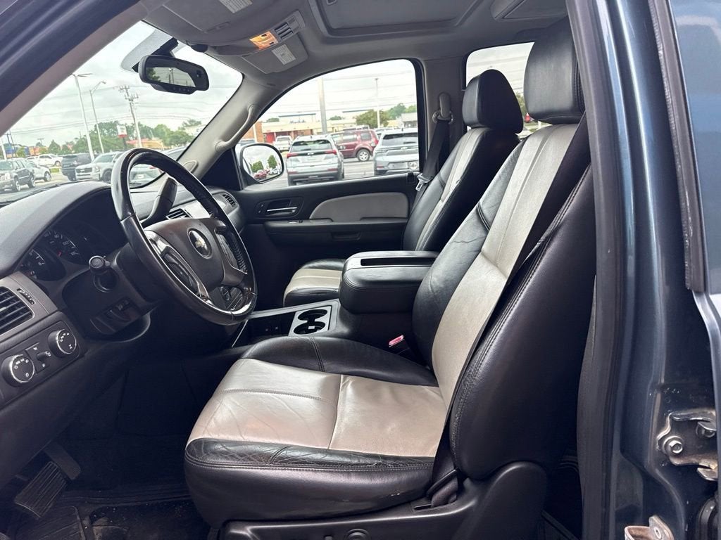 2008 Chevrolet Suburban LT with 3LT