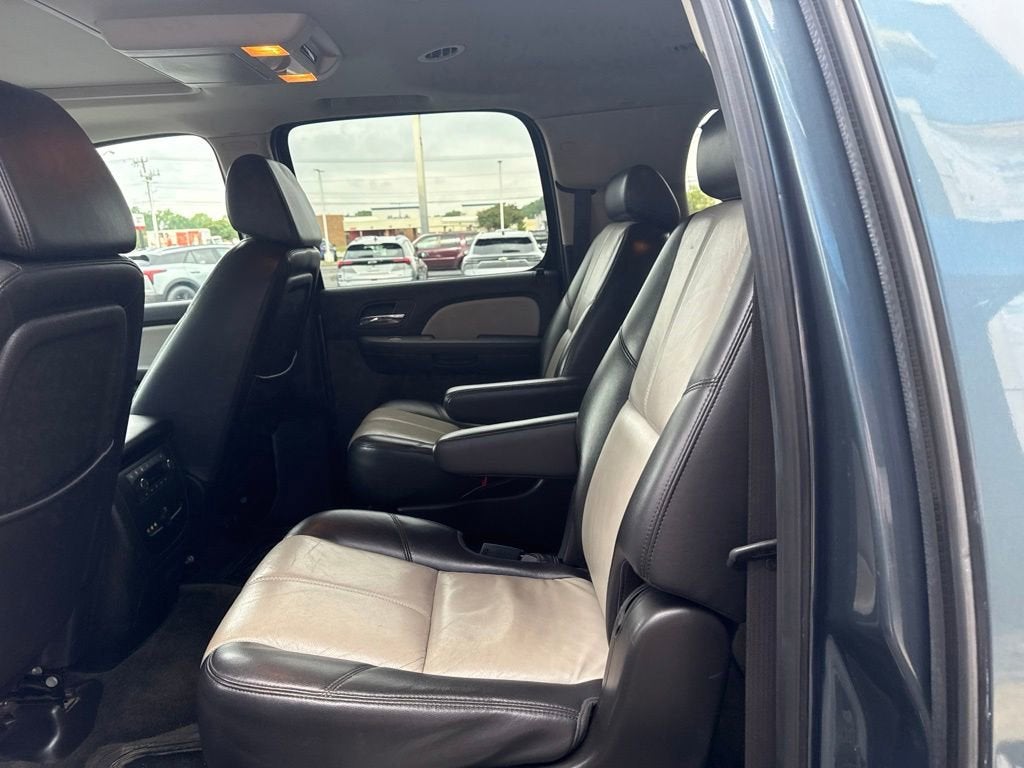 2008 Chevrolet Suburban LT with 3LT