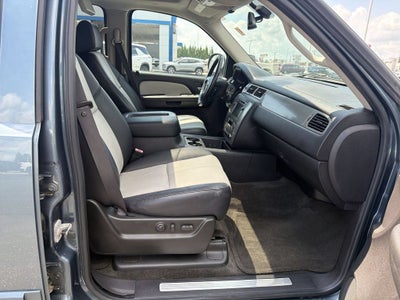 2008 Chevrolet Suburban LT with 3LT