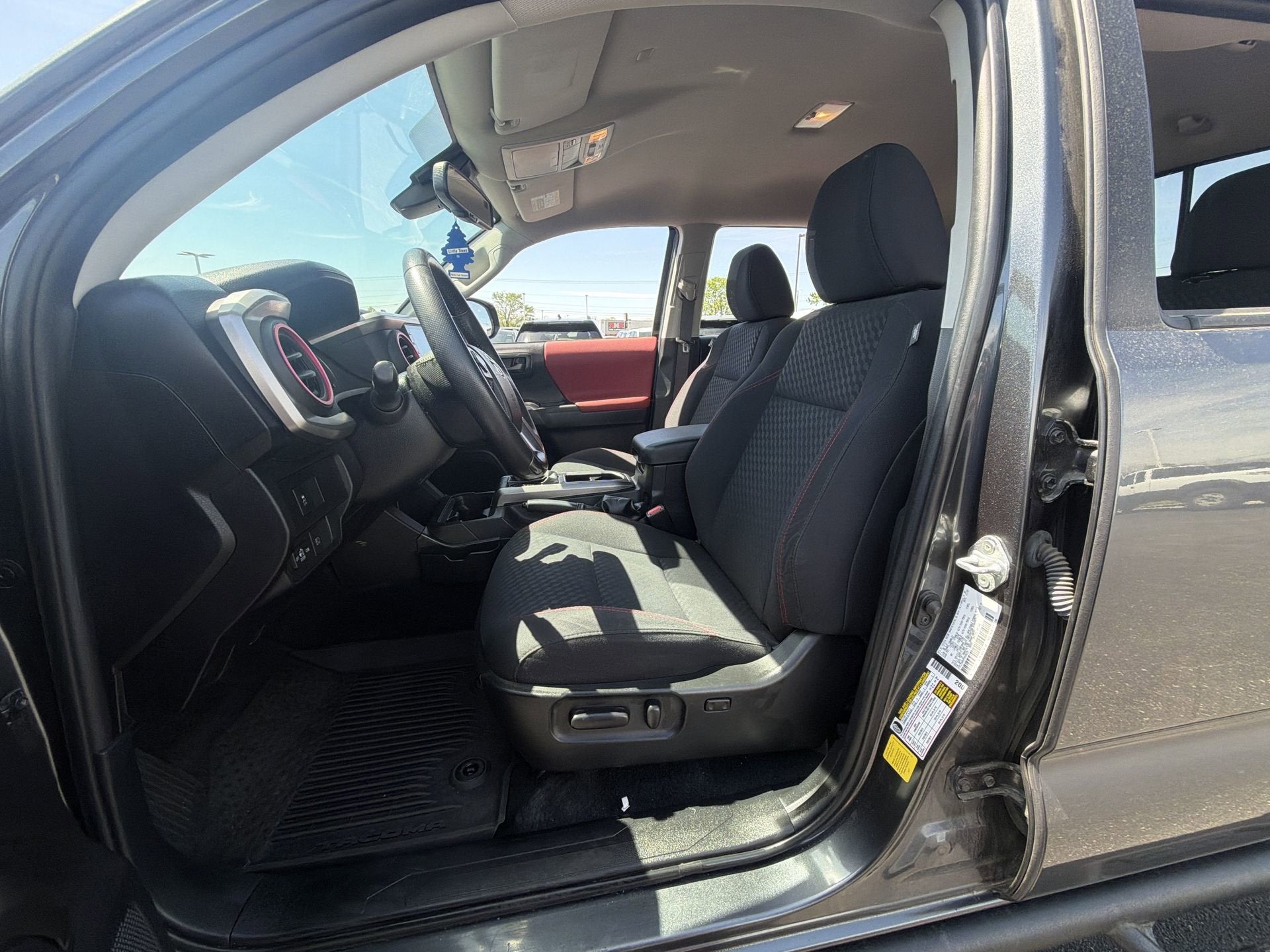 2023 Toyota Tacoma 4WD SR5