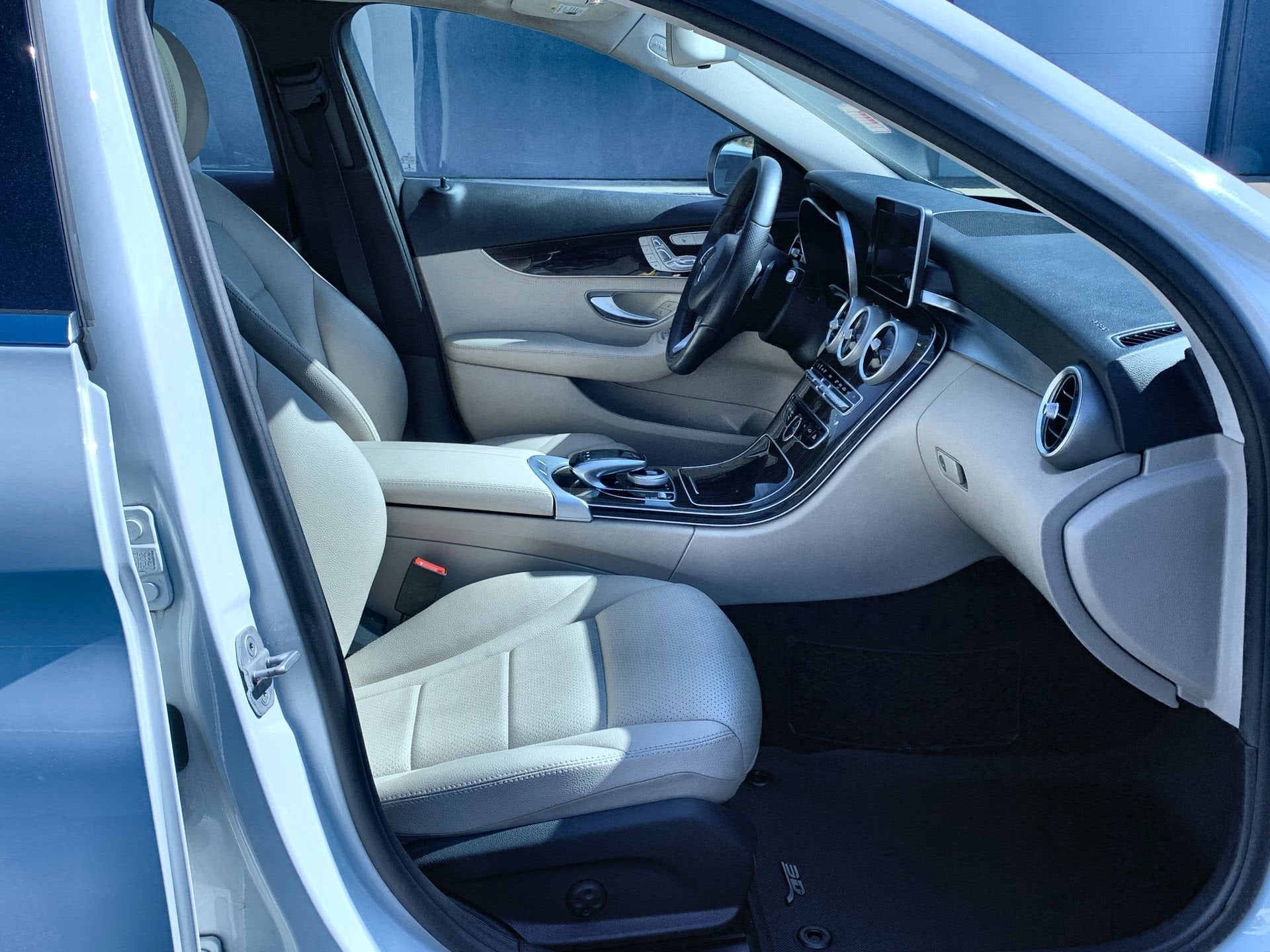 2015 Mercedes-Benz C-Class C 300