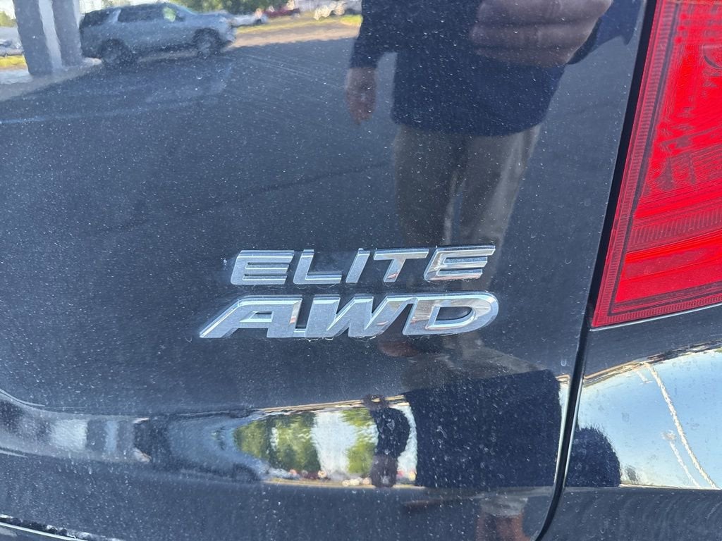 2023 Honda Passport Elite