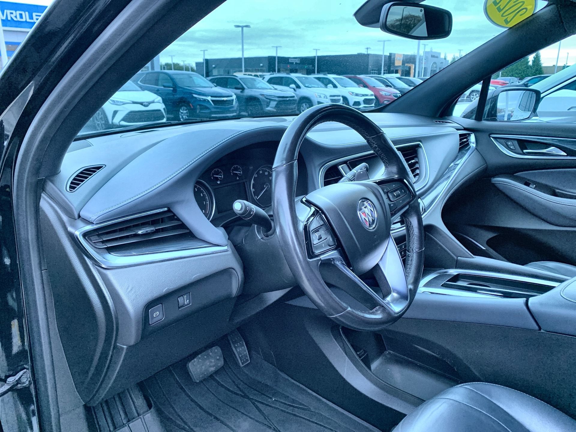 2022 Buick Enclave Essence