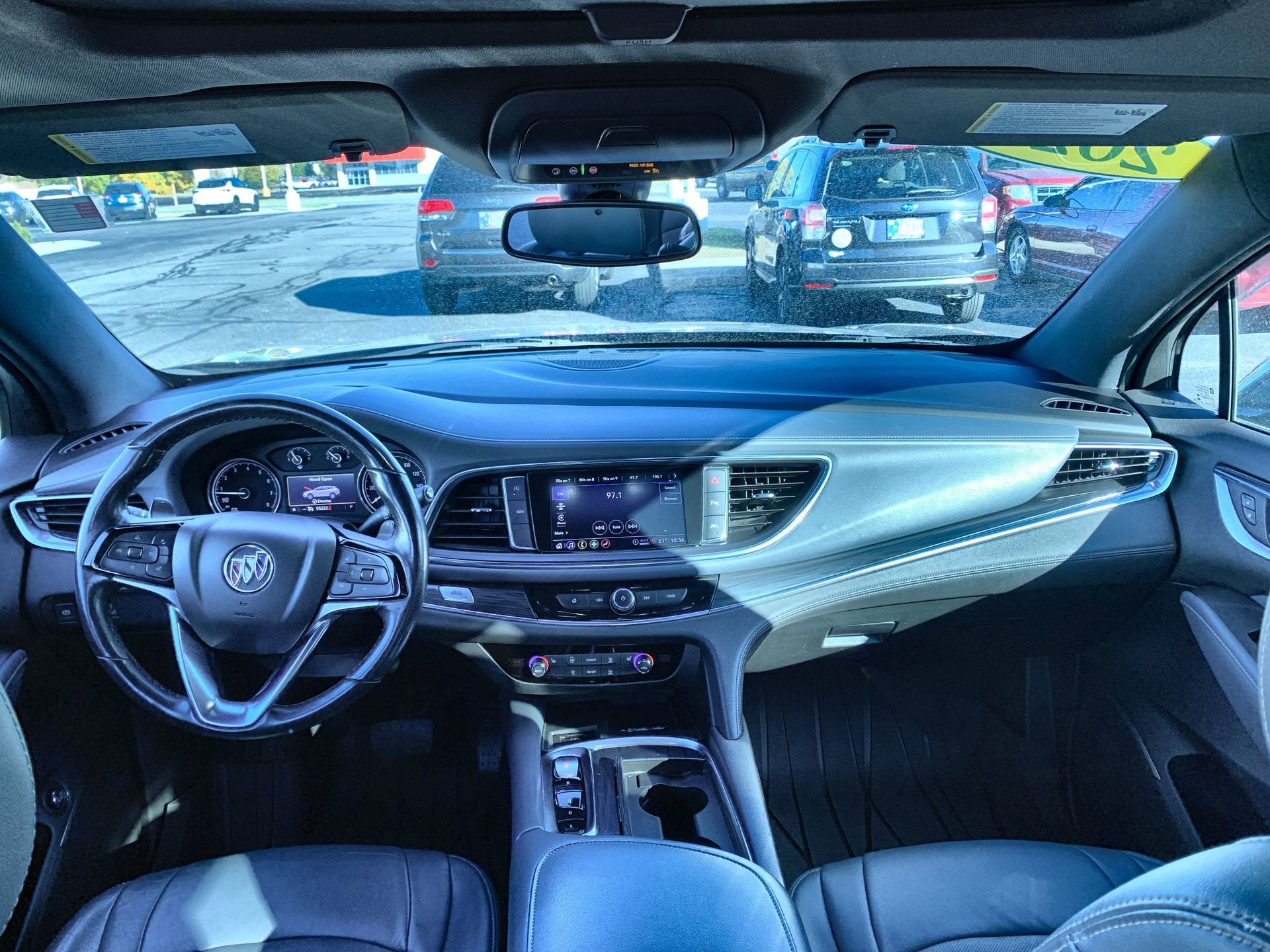 2022 Buick Enclave Essence