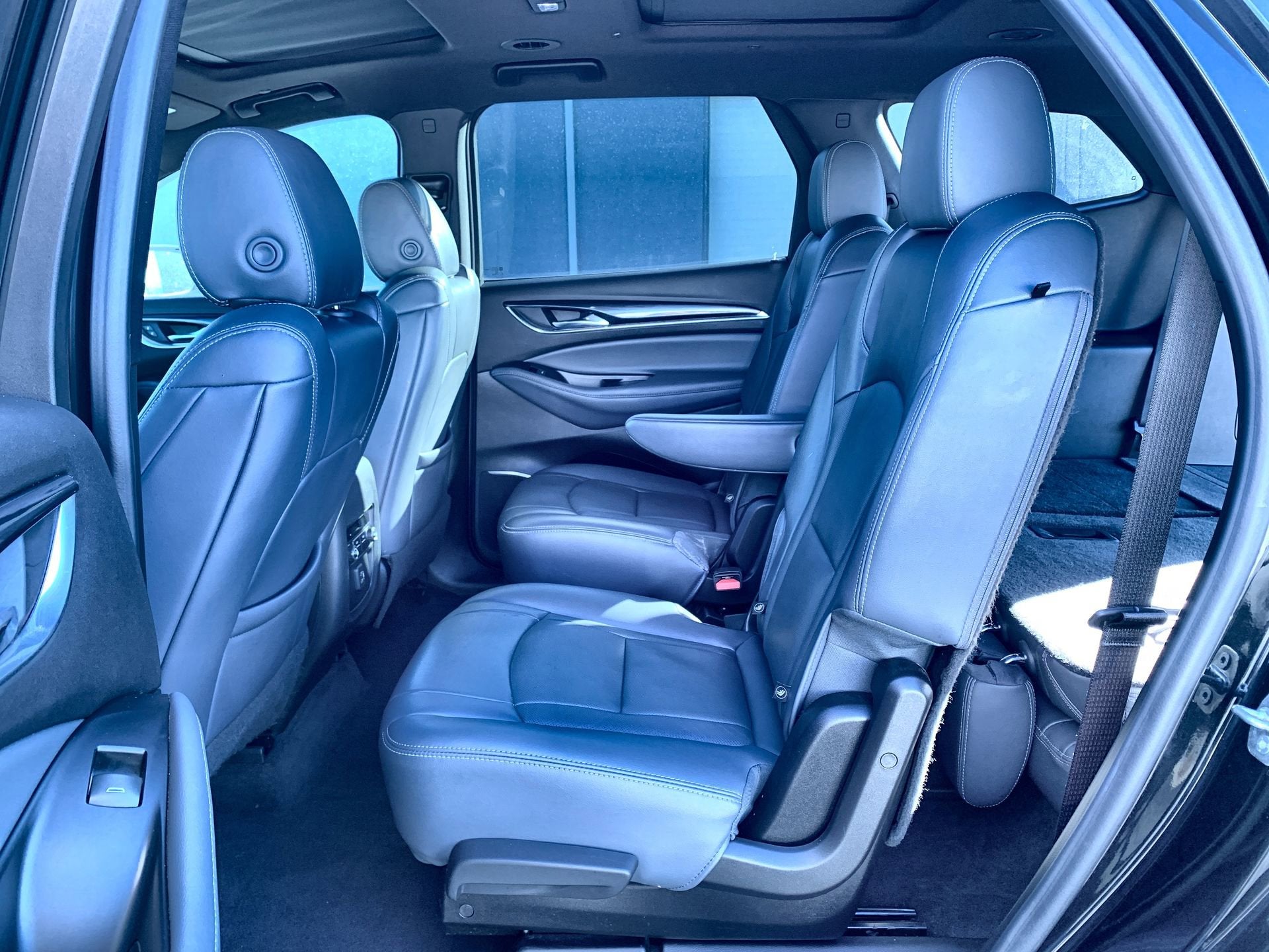 2022 Buick Enclave Essence