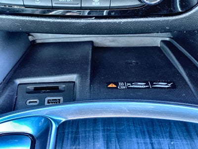 2022 Buick Enclave Essence