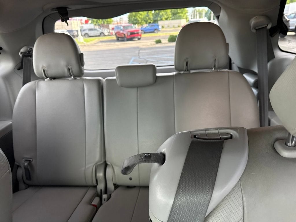 2014 Toyota Sienna XLE