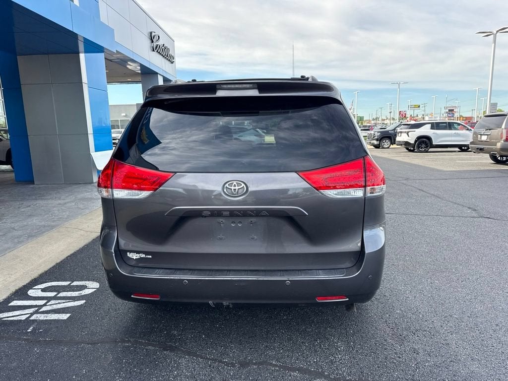 2014 Toyota Sienna XLE