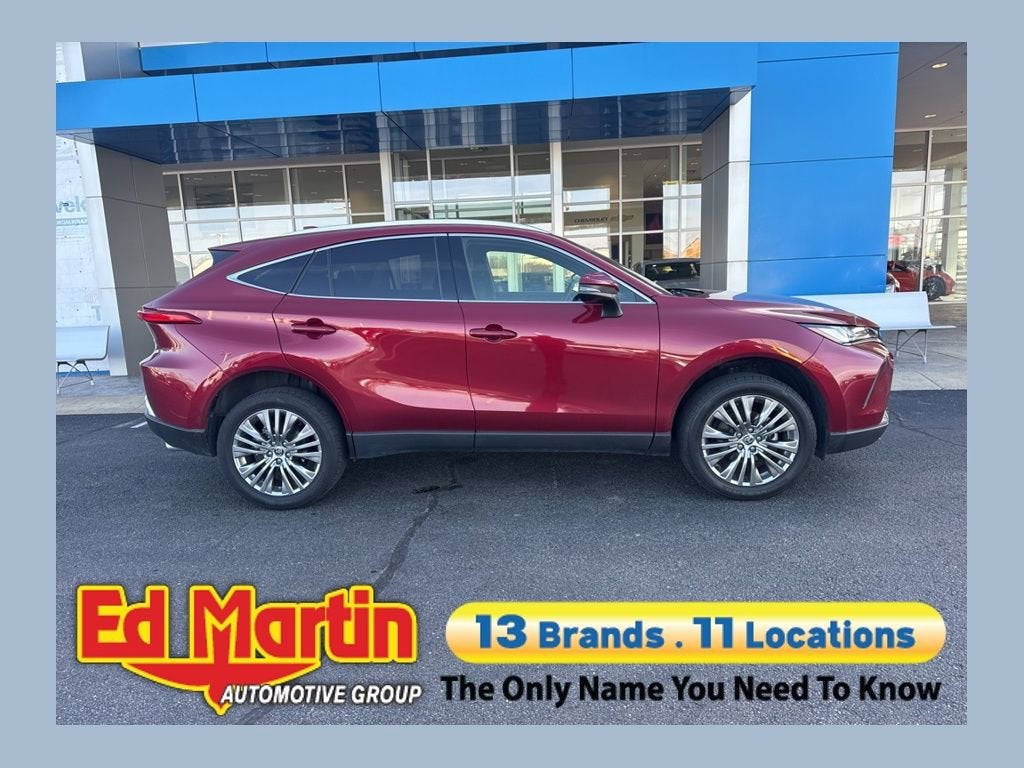 2022 Toyota Venza XLE