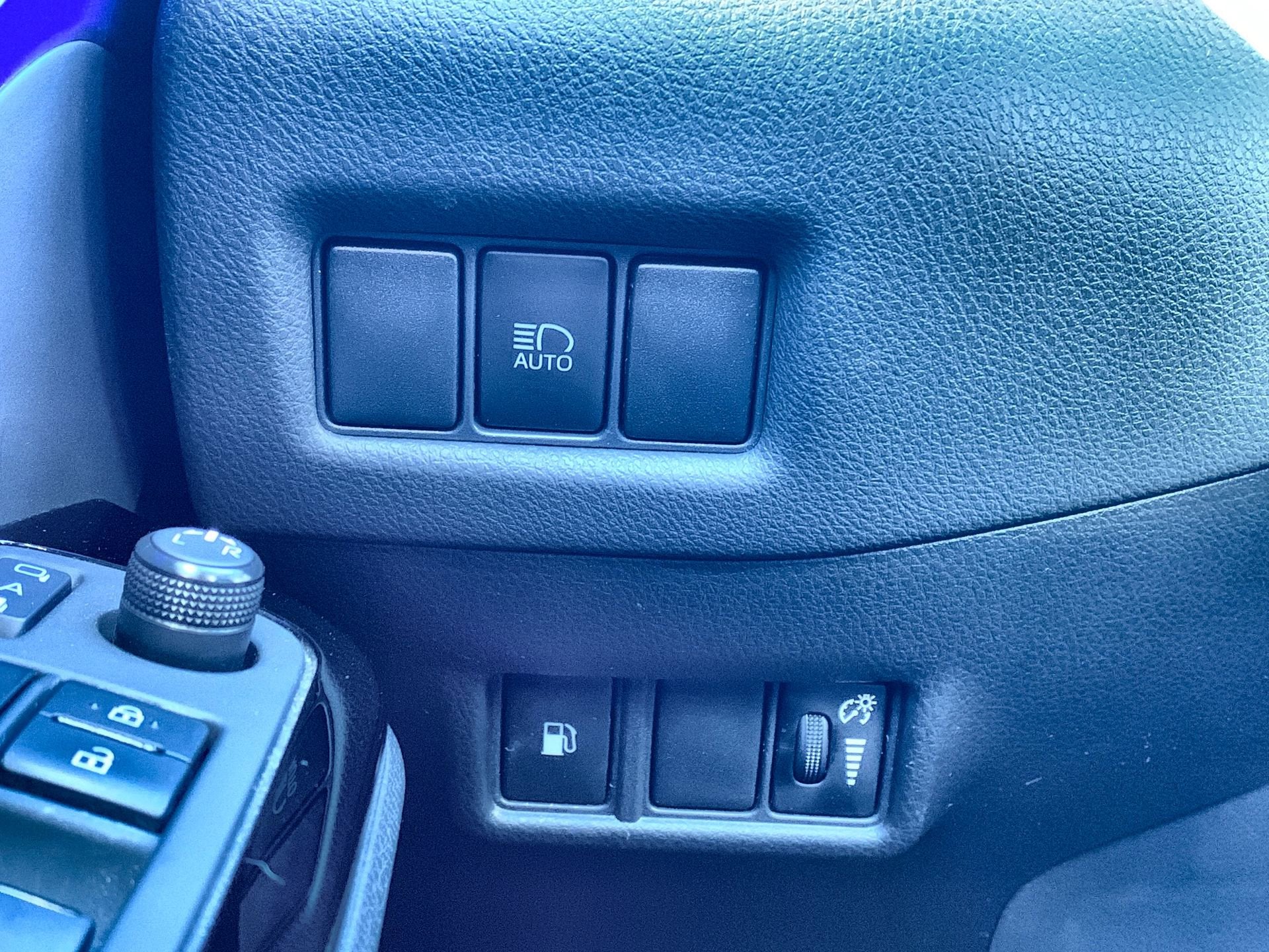 2020 Toyota C-HR XLE