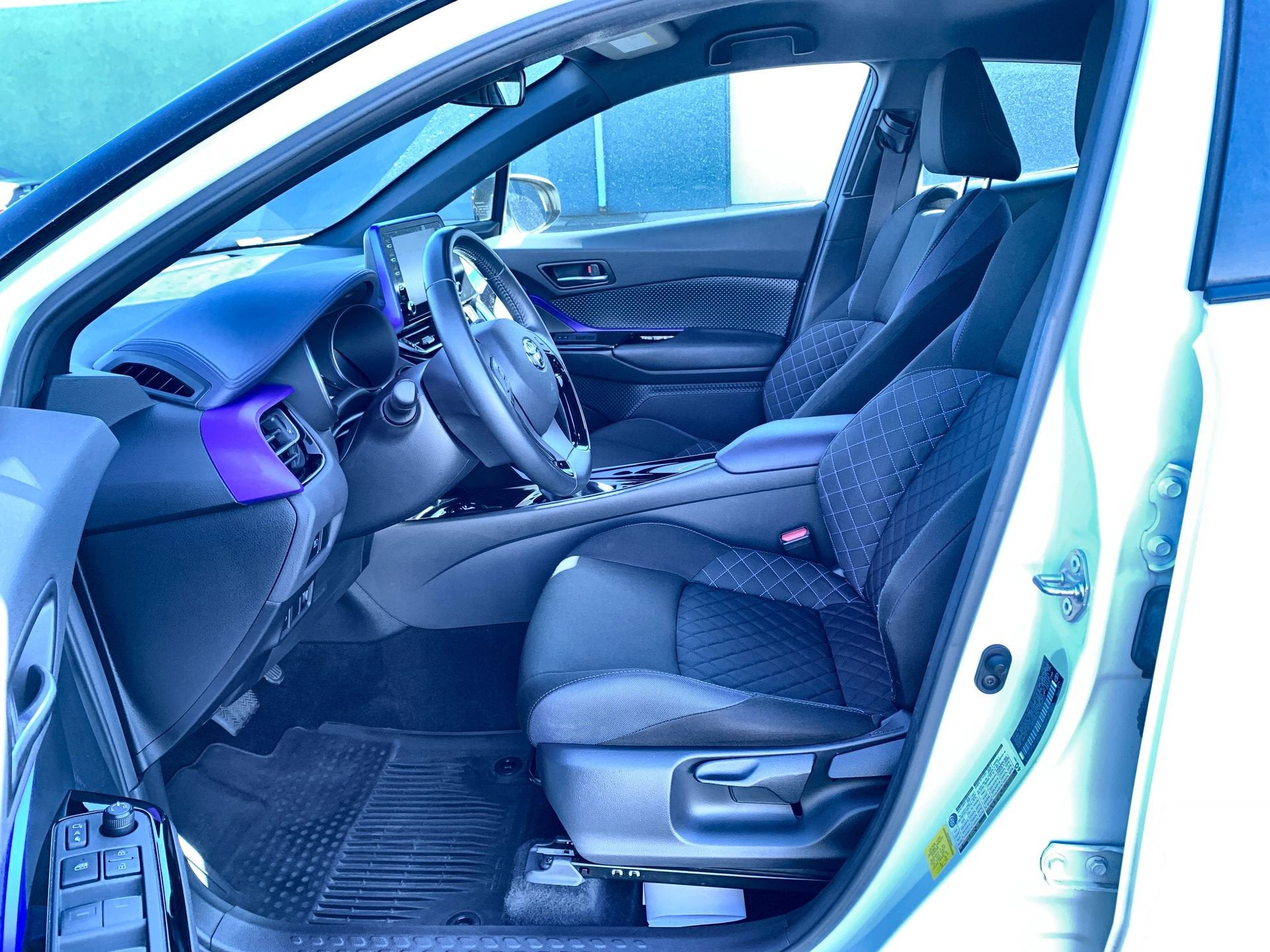 2020 Toyota C-HR XLE