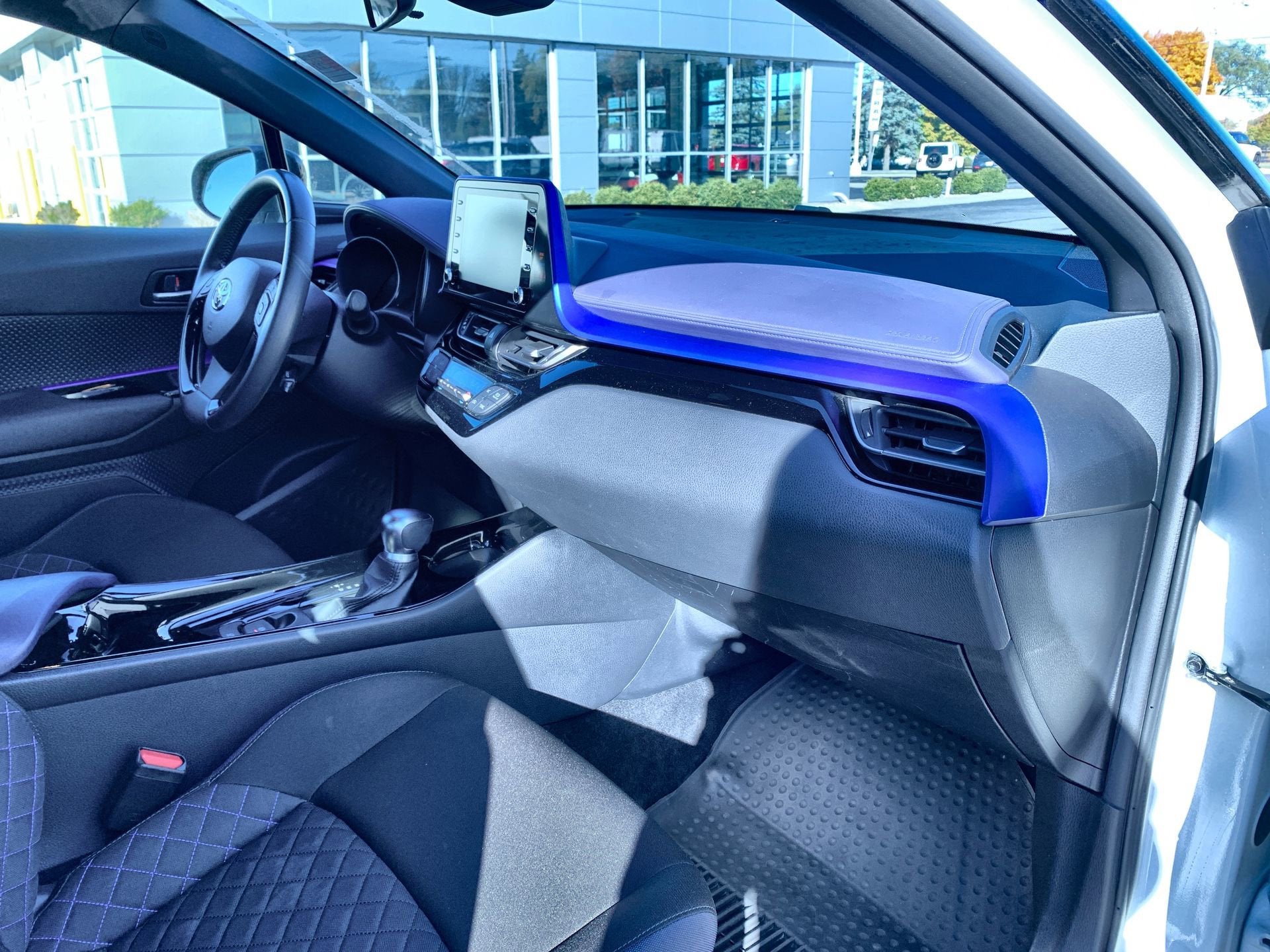 2020 Toyota C-HR XLE