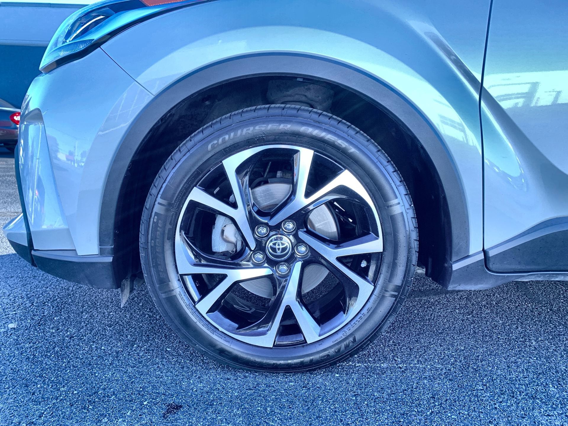 2020 Toyota C-HR XLE