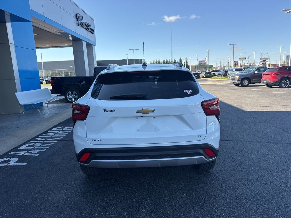 2024 Chevrolet Trax LT