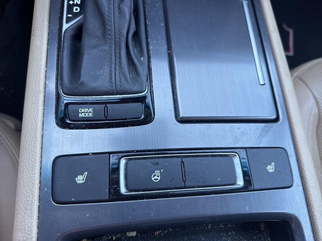 2016 Hyundai Genesis 3.8L