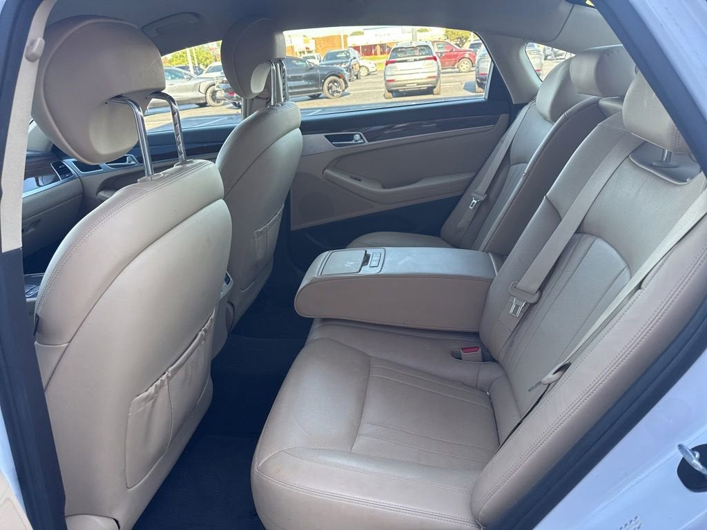 2016 Hyundai Genesis 3.8L
