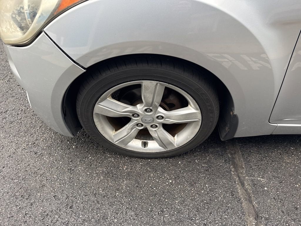 2012 Hyundai Veloster with Gray Int