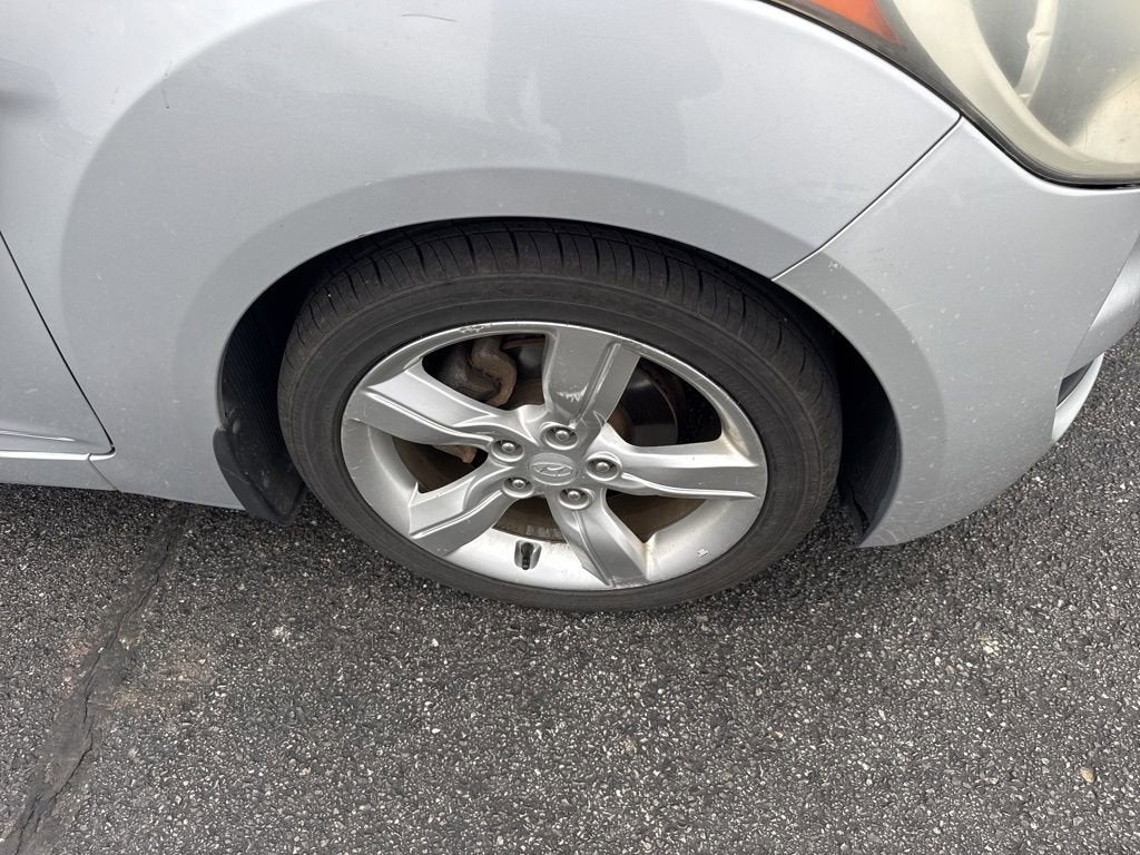 2012 Hyundai Veloster with Gray Int
