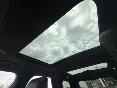 2023 Land Rover Discovery S R-Dynamic