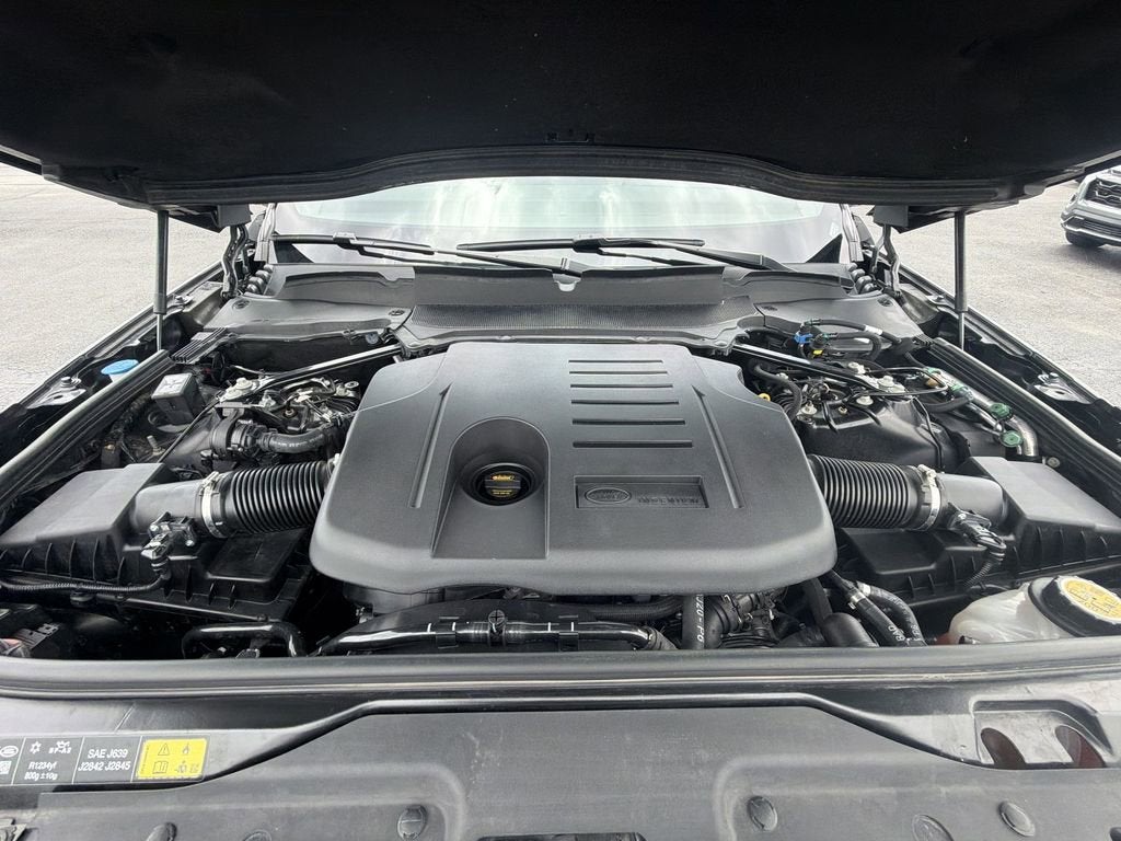 2023 Land Rover Discovery S R-Dynamic